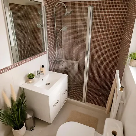 Pomiculturii 6 - Stylish 1br 티미쇼아라