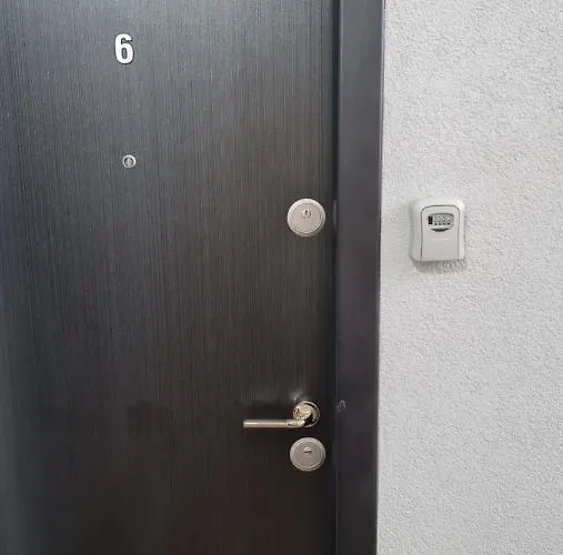 Pomiculturii 6 Apartment